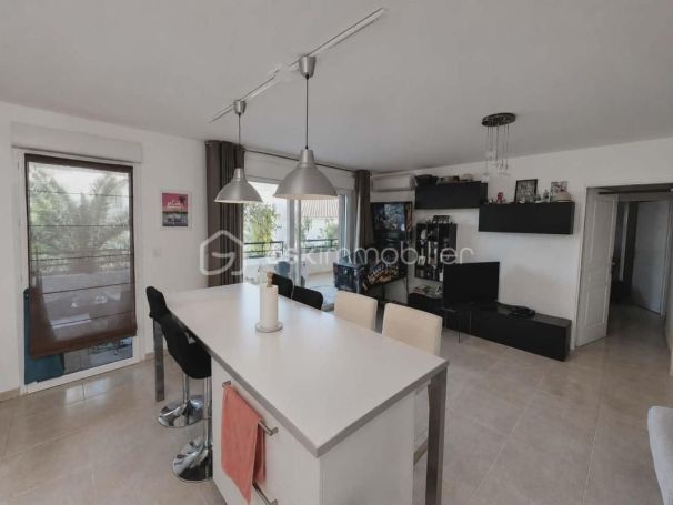A louer APPARTEMENT T3 67 M2 TERRASSE BORD DE MER MARTIGUES