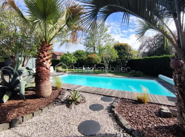 A vendre MAISON  5 PIECES 175 M2  MIOS