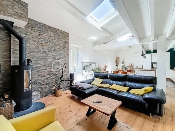 A louer MAISON  CONTEMPORAINE  LUNAS