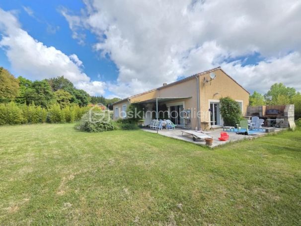 A louer MAISON  5 PIECES 125 M2  BLANDAS