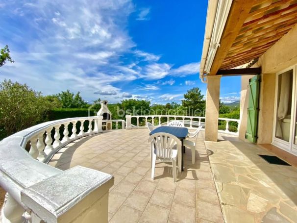A louer MAISON  5 PIECES 122 M2  SAINT VALLIER DE THIEY