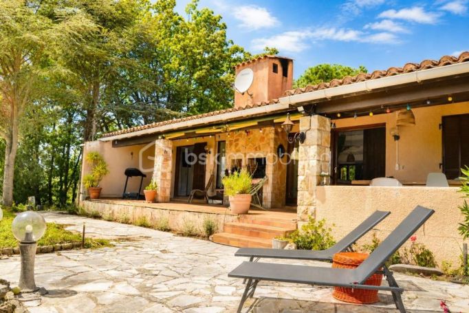 A louer MAISON  4 PIECES 108 M2  SEILLANS