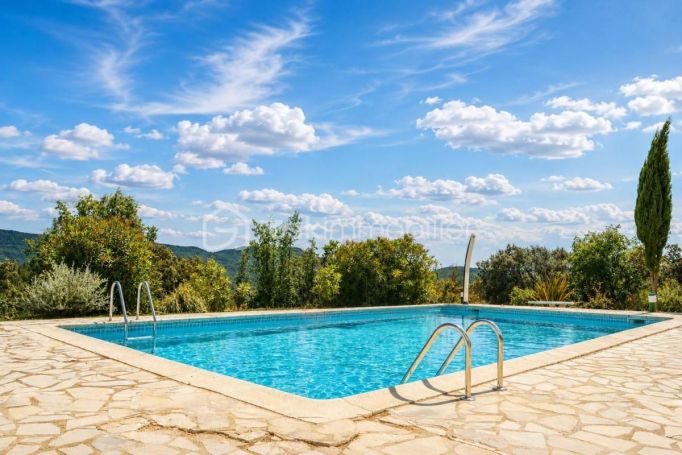 A louer MAISON  4 PIECES 108 M2  SEILLANS