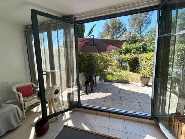 A vendre APPARTEMENT T2 38 M2 TERRASSE  MONTPELLIER