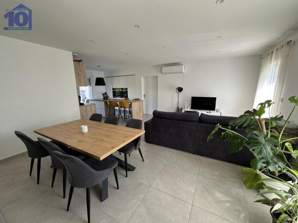 A louer MAISON  CONTEMPORAINE BORD DE MER SERIGNAN