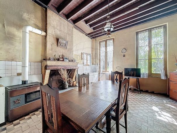 A louer MAISON  DE MAîTRE  RIONS