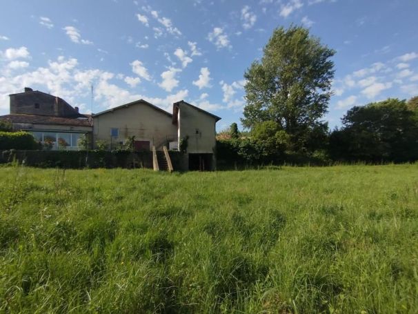 A louer MAISON  DE MAîTRE  GIRONDE SUR DROPT