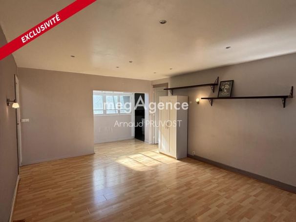 A louer APPARTEMENT T5 87 M2  BORDEAUX