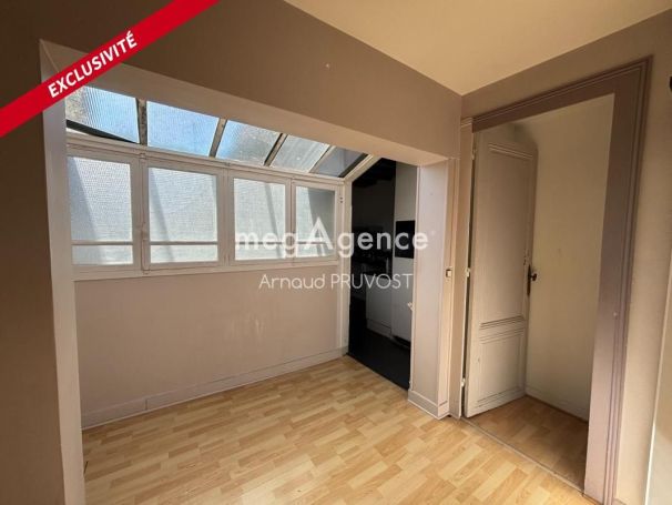 A louer APPARTEMENT T5 87 M2  BORDEAUX