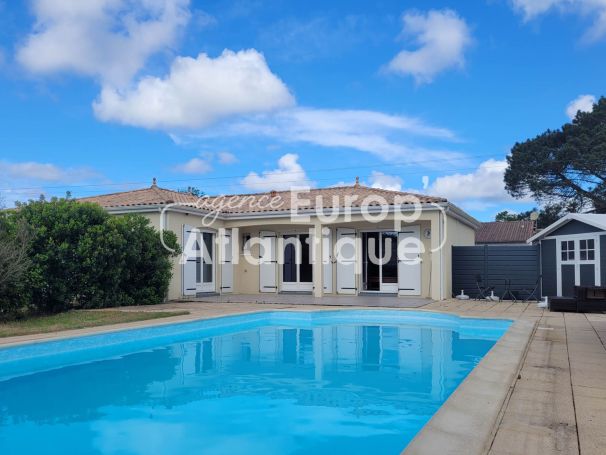A vendre MAISON  4 PIECES 102 M2 BORD DE MER LES MATHES
