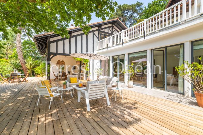A louer MAISON  7 PIECES 250 M2 BORD DE MER HOSSEGOR