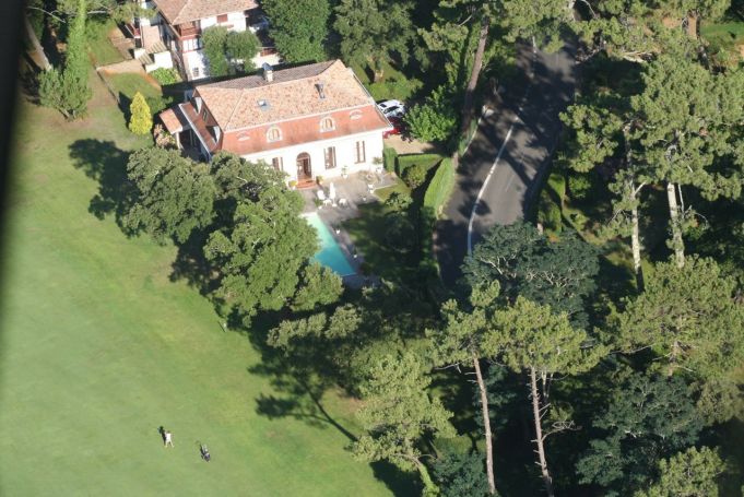 A vendre MAISON  11 PIECES 307 M2  SOORTS HOSSEGOR