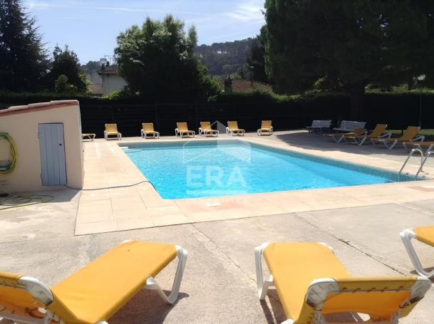 A louer APPARTEMENT T4 85 M2 BORD DE MER CAGNES SUR MER