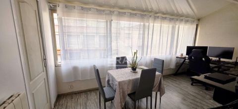A louer APPARTEMENT T3 69 M2 TERRASSE BORD DE MER CAGNES SUR MER