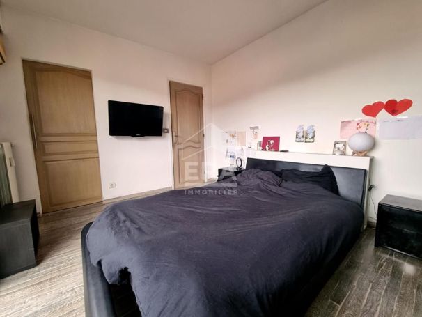 A louer APPARTEMENT T3 69 M2 TERRASSE BORD DE MER CAGNES SUR MER