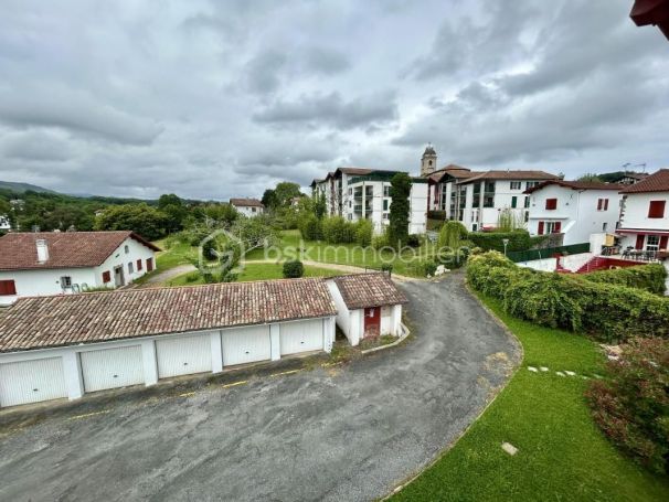 A louer APPARTEMENT T3 60 M2 BORD DE MER URRUGNE