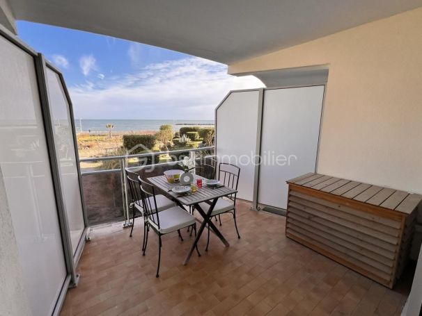 A louer STUDIO  37 M2 TERRASSE PIEDS DANS L'EAU PALAVAS LES FLOTS