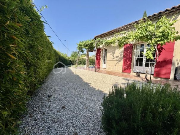 A louer MAISON  4 PIECES 116 M2  AIX EN PROVENCE