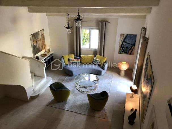 A louer MAISON  8 PIECES 150 M2  SALERNES