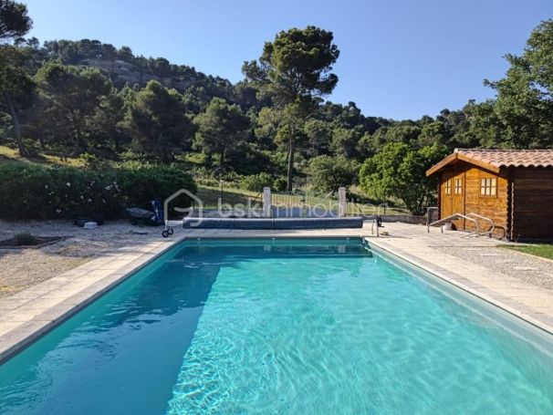 A louer MAISON  7 PIECES 162 M2  LAMANON