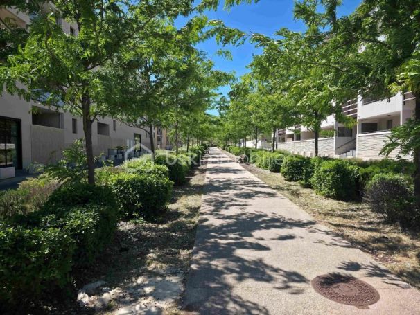 A louer APPARTEMENT T2 39 M2 TERRASSE  AIX EN PROVENCE