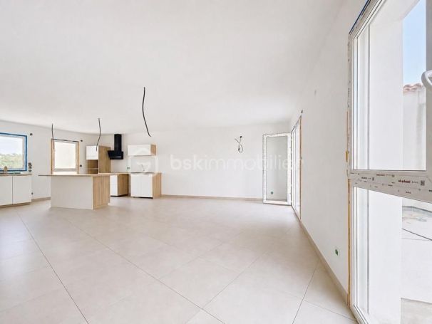 A louer MAISON  3 PIECES 95 M2  BASSAN