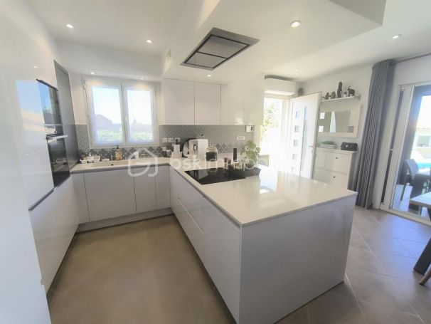 A louer MAISON  CONTEMPORAINE  RIBAUTE LES TAVERNES