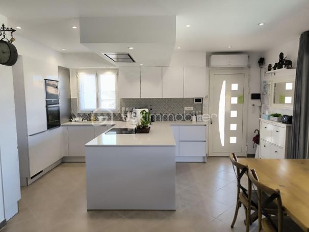 A louer MAISON  CONTEMPORAINE  RIBAUTE LES TAVERNES