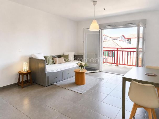 A louer STUDIO  31 M2 BORD DE MER HENDAYE