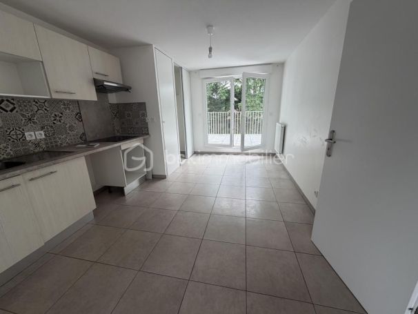 A louer APPARTEMENT T3 62 M2 TERRASSE  PESSAC