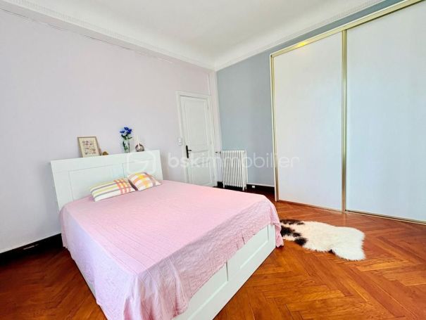 A louer APPARTEMENT T4 106 M2 BORD DE MER NICE