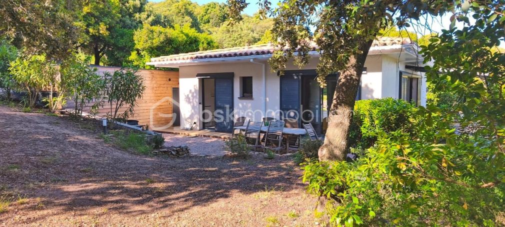 A louer MAISON  4 PIECES 92 M2 BORD DE MER ALBITRECCIA