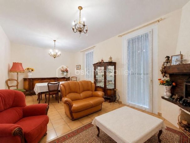 A louer MAISON  6 PIECES 122 M2  LA VALETTE DU VAR