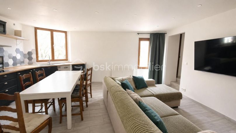 A louer APPARTEMENT T4 88 M2 BORD DE MER ROQUEBRUNE SUR ARGENS