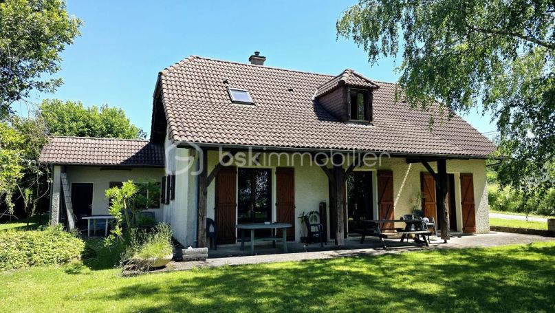 A louer MAISON  DE MAîTRE  NAVAILLES ANGOS