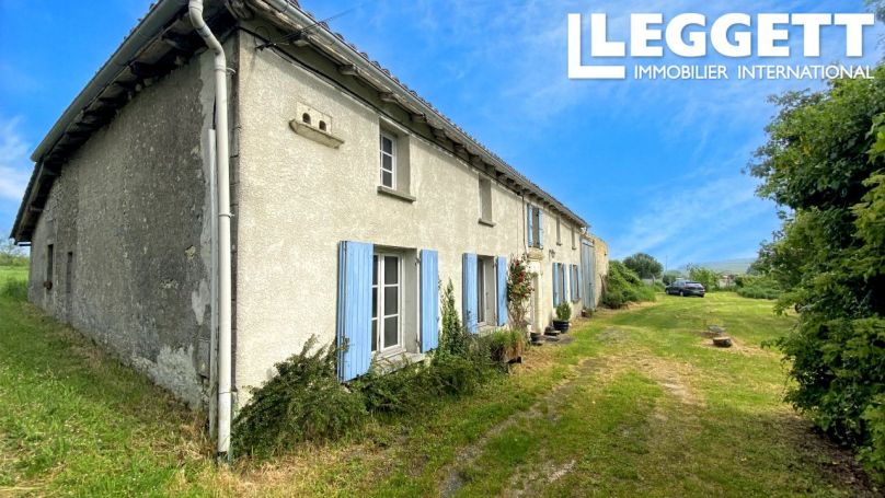 A louer MAISON  DE MAîTRE  LEOVILLE