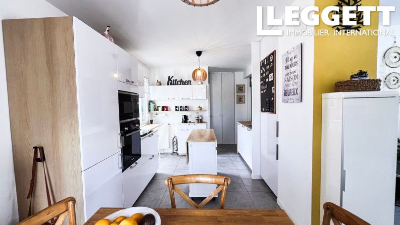 A louer APPARTEMENT T3 88 M2 BORD DE MER LA ROCHELLE