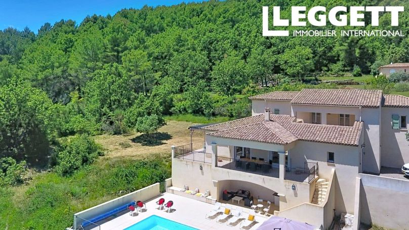 A vendre MAISON  6 PIECES 214 M2  AMPUS