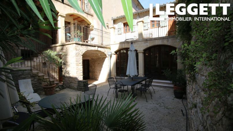 A vendre MAISON  DE MAîTRE  BARJAC