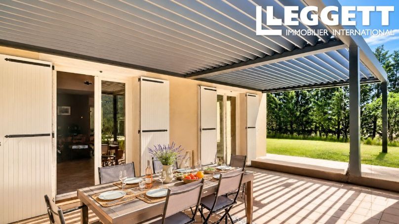 A louer MAISON  8 PIECES 245 M2  BRIGNOLES