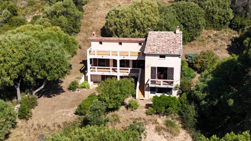 A louer MAISON  5 PIECES 166 M2 BORD DE MER CASAGLIONE