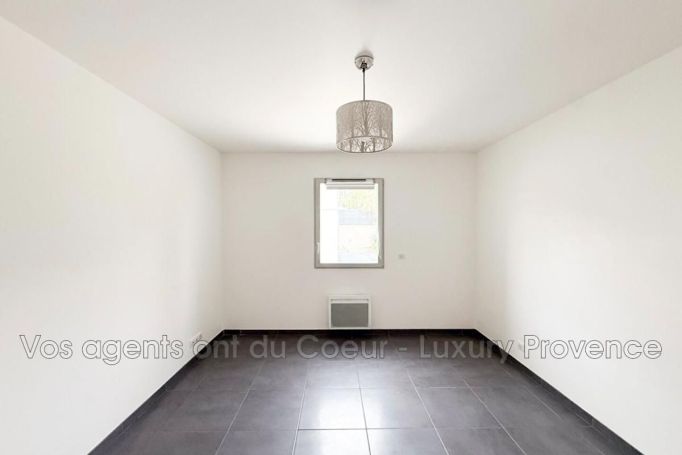 A louer APPARTEMENT T3 56 M2 TERRASSE  FUVEAU