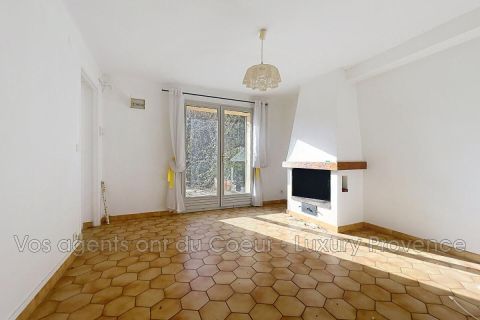 A louer APPARTEMENT T2 35 M2  GARDANNE
