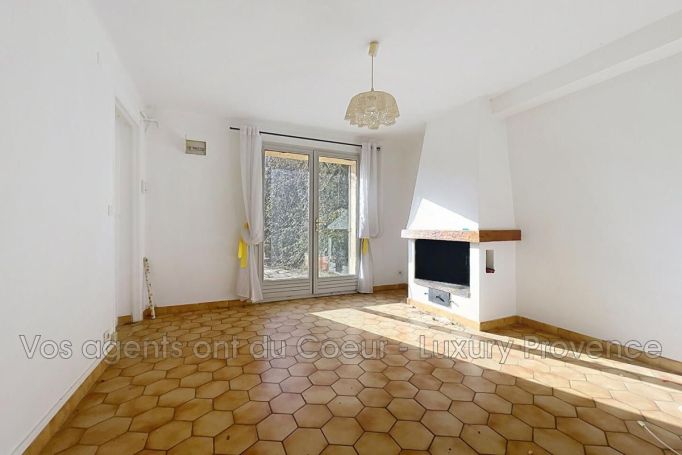 A louer APPARTEMENT T2 35 M2  GARDANNE