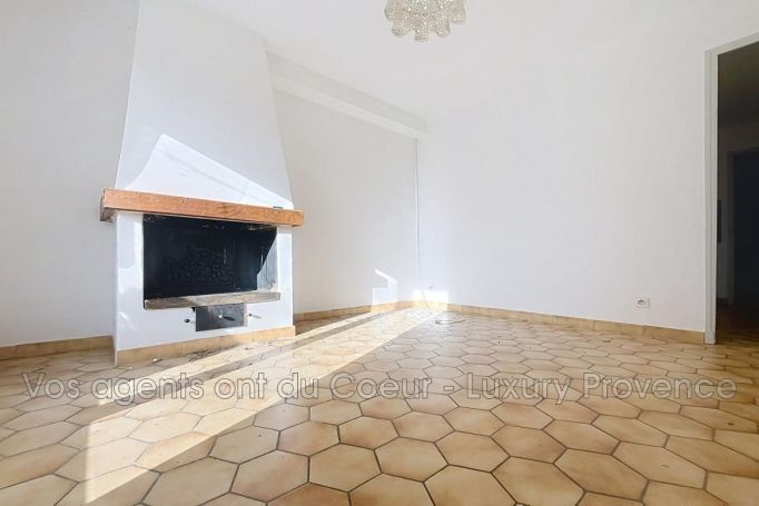 A louer APPARTEMENT T2 35 M2  GARDANNE