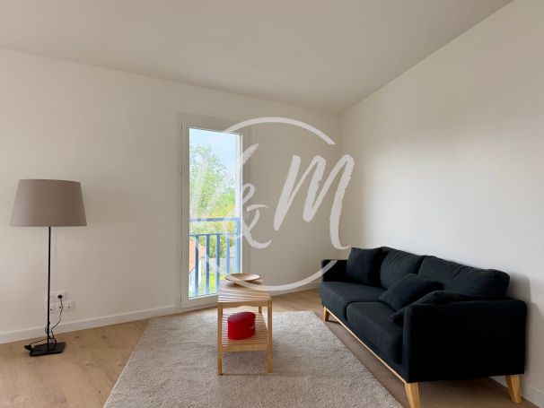 A vendre APPARTEMENT T4 DUPLEX 104 M&sup2; DERNIER ETAGE Andernos-les-Bains