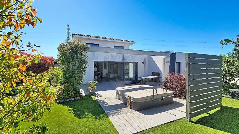 A louer MAISON  5 PIECES 164 M2  PERPIGNAN