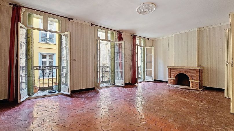 A louer APPARTEMENT T5 112 M2  PERPIGNAN