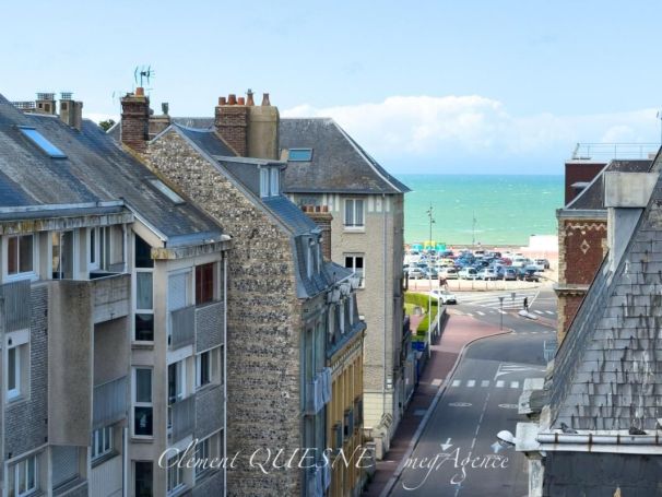 A louer APPARTEMENT T3 65 M2 BORD DE MER DIEPPE