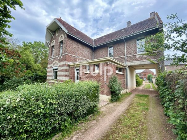 A louer MAISON  DE MAîTRE  BULLY LES MINES